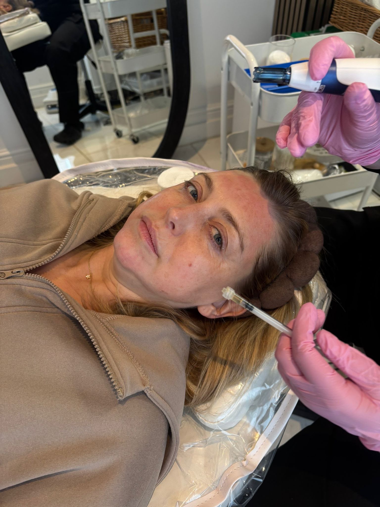 Asiyah performing a treatment at A&A Medical Aesthetics